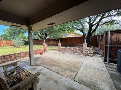 Welcome to this beautifully updated, charming 3-bedroom, 3-bath on Abilene Country Club - South Course in Texas - for sale on GolfHomes.com, golf home, golf lot