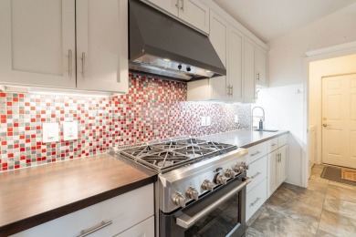 Welcome to this meticulously updated home in the Cove, located on Voyager RV Resort and Golf Course in Arizona - for sale on GolfHomes.com, golf home, golf lot