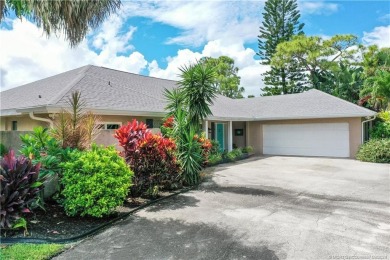 Welcome to your dream home! This stunning 3-bedroom, 3.5-bath on Evergreen Club in Florida - for sale on GolfHomes.com, golf home, golf lot