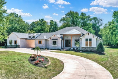 Attention all buyers, owner financing is available on this on Dyes Walk Golf Course in Indiana - for sale on GolfHomes.com, golf home, golf lot