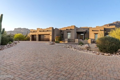 WOW! *** This FABULOUS Custom Built, one owner Home comes on Superstition Mountain Club - Lost Gold in Arizona - for sale on GolfHomes.com, golf home, golf lot