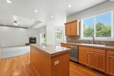 *Amazing 4 bedroom 2,600 Sq foot rambler in a quiet cul-de-sac on Canyon Lakes Golf Course in Washington - for sale on GolfHomes.com, golf home, golf lot