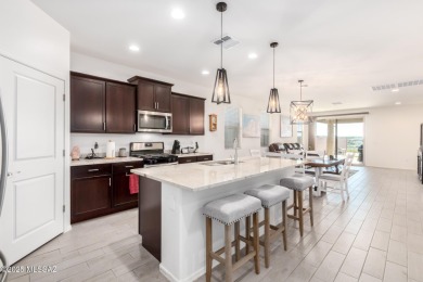 Seller has the right to accept or counter any offers between on Del Lago Golf Club in Arizona - for sale on GolfHomes.com, golf home, golf lot