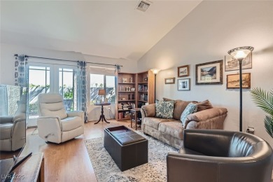 Adorable Townhome in 55+ Sun City Summerlin.  You will love this on Highland Falls Golf Club in Nevada - for sale on GolfHomes.com, golf home, golf lot