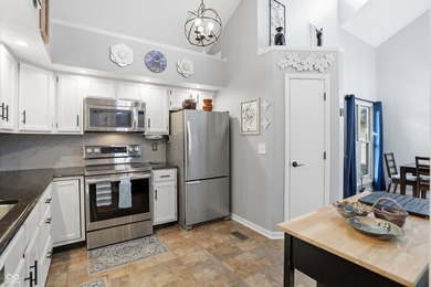 Are you looking to live on the fairway of Hole 1 at Valle Vista? on Valle Vista Country Club in Indiana - for sale on GolfHomes.com, golf home, golf lot