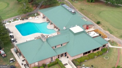 Welcome to this stunning, fully renovated home in the highly on Turtle Cove Golf Course in Georgia - for sale on GolfHomes.com, golf home, golf lot