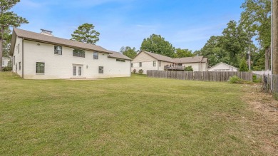 Beautiful Birdland Home & COMPLETELY remodeled! 5 bedrooms, 4 on Jonesboro Country Club in Arkansas - for sale on GolfHomes.com, golf home, golf lot