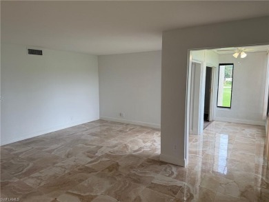 Welcome to your perfect retreat! This spacious 2nd-floor on Lakewood Country Club in Florida - for sale on GolfHomes.com, golf home, golf lot