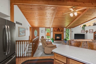 Lake Arrowhead Lake Access Golf Course Home! Lakes, Links, and on Lake Arrowhead Golf Course - The Lakes in Wisconsin - for sale on GolfHomes.com, golf home, golf lot