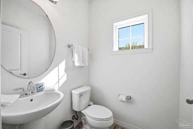 Perfectly ideal Lost Key Townhome - one of the quality originals on Lost Key Golf Club in Florida - for sale on GolfHomes.com, golf home, golf lot