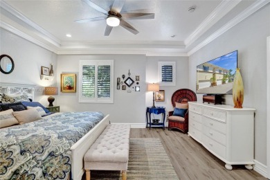 Live in the charming, historic Parrot Cove neighborhood of Lake on Lake Worth Municipal Golf Course in Florida - for sale on GolfHomes.com, golf home, golf lot