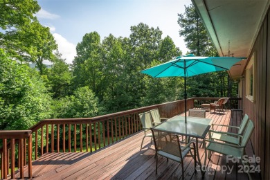 You've found your Mid-Century Modern Oasis! This single-level on Black Mountain Golf Course in North Carolina - for sale on GolfHomes.com, golf home, golf lot