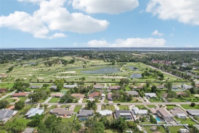 Under contract-accepting backup offers. ****PRICE REDUCTION****
 on Bradenton Country Club in Florida - for sale on GolfHomes.com, golf home, golf lot