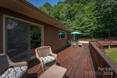 You've found your Mid-Century Modern Oasis! This single-level on Black Mountain Golf Course in North Carolina - for sale on GolfHomes.com, golf home, golf lot