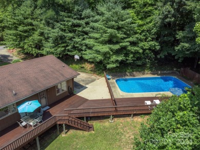 You've found your Mid-Century Modern Oasis! This single-level on Black Mountain Golf Course in North Carolina - for sale on GolfHomes.com, golf home, golf lot