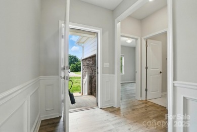 Lovely opportunity to experience the Edgewater lifestyle located on Edgewater Golf Club in South Carolina - for sale on GolfHomes.com, golf home, golf lot