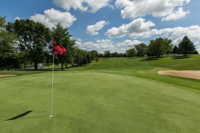 New Condo with 2 bedrooms, 2 baths and a 3 car garage. This on Thunder Hills Country Club in Iowa - for sale on GolfHomes.com, golf home, golf lot