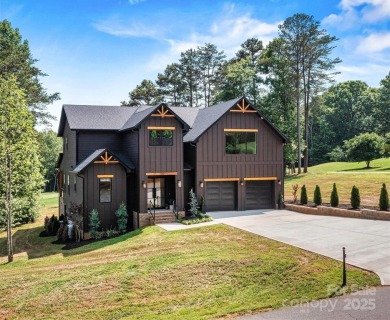 Welcome to the sought after River Oaks Gated Golf Course on River Oaks Country Club in North Carolina - for sale on GolfHomes.com, golf home, golf lot