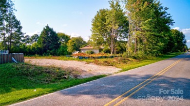 Prime Golf Course Lot! Seize the chance to own a premium .46 on Mallard Head Country Club in North Carolina - for sale on GolfHomes.com, golf home, golf lot