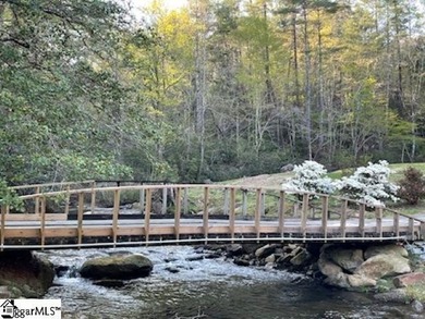 AMAZING MOUNTAINOUS CLOSE-IN LOCATION! 1-ACRE+- GOLF COURSE LOT! on The Rock At Jocassee in South Carolina - for sale on GolfHomes.com, golf home, golf lot