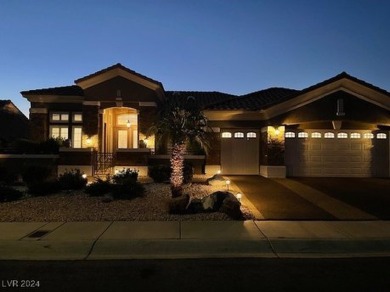 A beautiful 1-story home in the amazing Sun City Summerlin 55+ on Eagle Crest Golf Club in Nevada - for sale on GolfHomes.com, golf home, golf lot