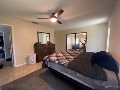 Welcome to this beautifully maintained 3-bedroom, 2-bathroom on Sugarmill Woods Golf and Country Club in Florida - for sale on GolfHomes.com, golf home, golf lot