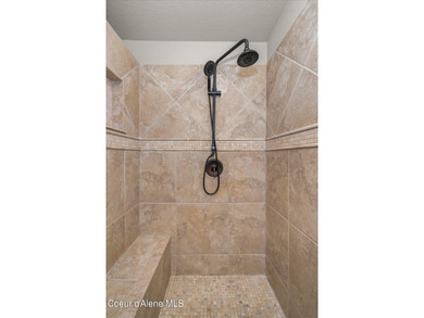 Gorgeous luxury home at the Hayden Lake Country Club just on Hayden Lake Country Club in Idaho - for sale on GolfHomes.com, golf home, golf lot