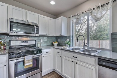 Prime location in DuPont's Northwest Landing! This move-in-ready on The Home Course in Washington - for sale on GolfHomes.com, golf home, golf lot