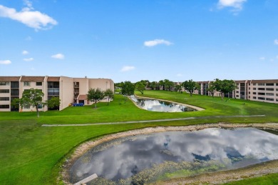 Welcome to the largest corner penthouse in the Island of Sunrise on Sunrise Lakes Phase IV Golf Course in Florida - for sale on GolfHomes.com, golf home, golf lot