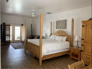 Turnkey, fully furnished retreat in the heart of St on Sunbrook Golf Course in Utah - for sale on GolfHomes.com, golf home, golf lot