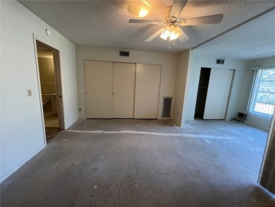 Welcome to this 1 bed 1 bath condo footsteps away from East on On Top Of The World Golf Course in Florida - for sale on GolfHomes.com, golf home, golf lot