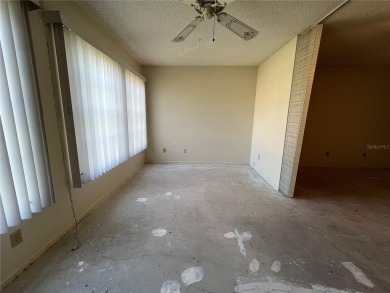Welcome to this 1 bed 1 bath condo footsteps away from East on On Top Of The World Golf Course in Florida - for sale on GolfHomes.com, golf home, golf lot