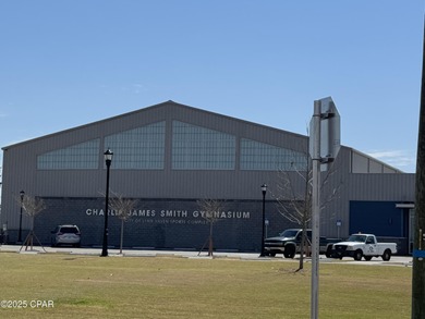 Beautiful corner lot home in Lynn Haven with detached on Panama Country Club in Florida - for sale on GolfHomes.com, golf home, golf lot