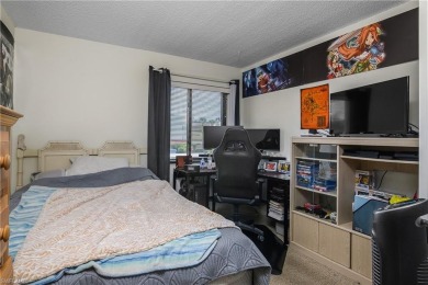 Nice 2-bedroom, 2-bathroom condo in the perfect Naples Location on Lakewood Country Club in Florida - for sale on GolfHomes.com, golf home, golf lot