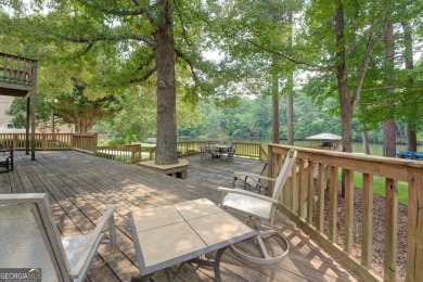 If you've been searching for a spacious five-bedroom, four-bath on Turtle Cove Golf Course in Georgia - for sale on GolfHomes.com, golf home, golf lot