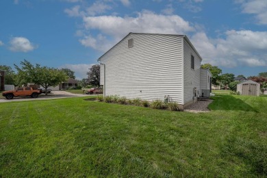 Hilliard City Schools--Columbus taxes! NO HOA!  This meticulous on Raymond Memorial Golf Course in Ohio - for sale on GolfHomes.com, golf home, golf lot