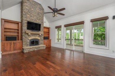 Charming 4-bedroom, 3.5-bath cottage-style home located in The on Reynolds Lake Oconee - The Landing in Georgia - for sale on GolfHomes.com, golf home, golf lot
