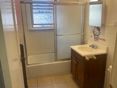 Step back in time in this truly vintage 2 bed/2 full bath condo on South Shore Cultural Ctr. Golf Course in Illinois - for sale on GolfHomes.com, golf home, golf lot