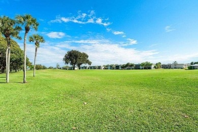 LOCATION, LOCATION, LOCATION! RENT IMMEDIATELY - TENANT OCCUPIED on Kings Point Golf -Flanders Way in Florida - for sale on GolfHomes.com, golf home, golf lot