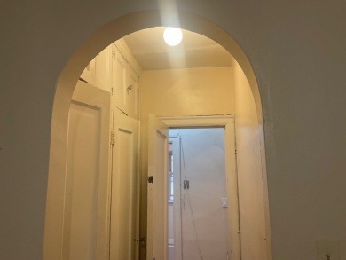 Step back in time in this truly vintage 2 bed/2 full bath condo on South Shore Cultural Ctr. Golf Course in Illinois - for sale on GolfHomes.com, golf home, golf lot