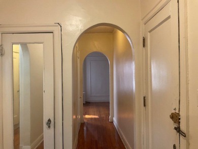 Step back in time in this truly vintage 2 bed/2 full bath condo on South Shore Cultural Ctr. Golf Course in Illinois - for sale on GolfHomes.com, golf home, golf lot