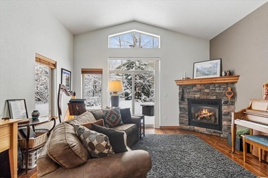 This open-concept 2-bedroom, 2.5-bathroom single-level townhouse on Meadow Lake Golf Resort in Montana - for sale on GolfHomes.com, golf home, golf lot