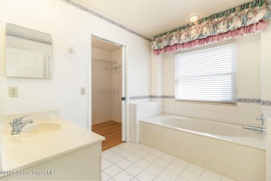 Seller offering $4,000 credit with acceptable offer. This on Indian River Colony Club in Florida - for sale on GolfHomes.com, golf home, golf lot