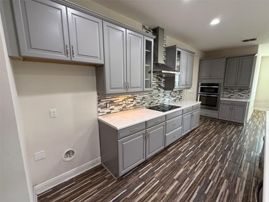 Welcome home to this beautifully appointed 4-bedroom, 3.5-bath on Harmony Golf Preserve in Florida - for sale on GolfHomes.com, golf home, golf lot