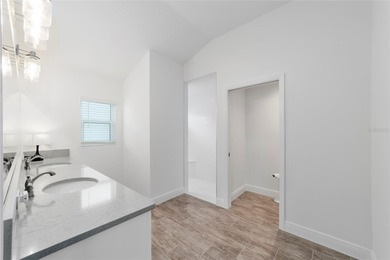 BETTER THAN NEW o BUILT 2021 o DESIGNER-SERIES MOSSY OAK o BLOCK on Pennbrooke Fairways in Florida - for sale on GolfHomes.com, golf home, golf lot