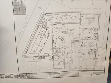 BETTER THAN NEW o BUILT 2021 o DESIGNER-SERIES MOSSY OAK o BLOCK on Pennbrooke Fairways in Florida - for sale on GolfHomes.com, golf home, golf lot