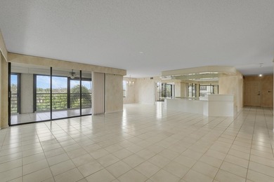 Rarely Available, Imperial Model Floor Plan, This spacious 3 on  in Florida - for sale on GolfHomes.com, golf home, golf lot
