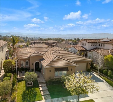 GATED *RESORT-LIKE* MERIDIAN HILLS, TOP OF THE MOUNTAIN, IN THE on Moorpark Country Club in California - for sale on GolfHomes.com, golf home, golf lot
