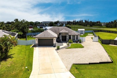 Incredible value in the heart of Cape Coral! This on Palmetto-Pine Country Club in Florida - for sale on GolfHomes.com, golf home, golf lot