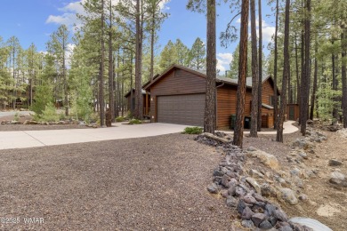 Set in Pinetop Lakes Plaza near Pinetop Lakes Golf & Country on Pinetop Lakes Country Club in Arizona - for sale on GolfHomes.com, golf home, golf lot